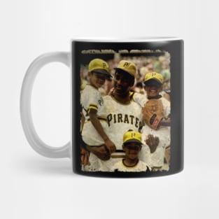 Roberto Clemente in Pittsburgh Pirates Mug